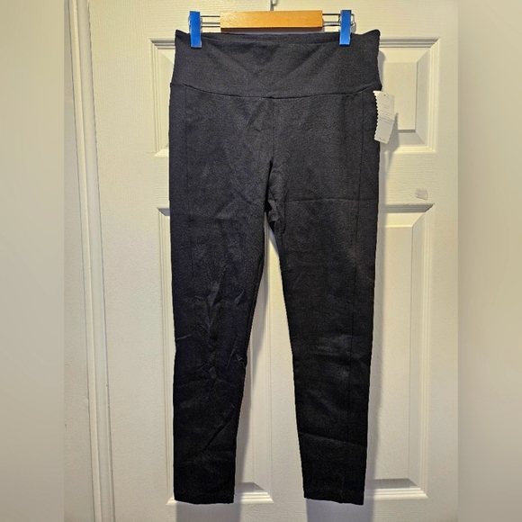 STELLA & DOT NWT SIZE M "YOU ARE LOVED" BLACK PONTE KNIT LEGGINGS - Picture 1 of 5